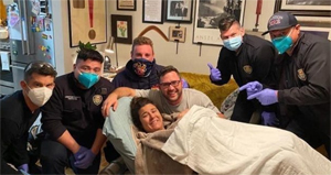 Houston Fire Department, Engine 5 personnel, deliver baby while waiting for an ambulance to arrive