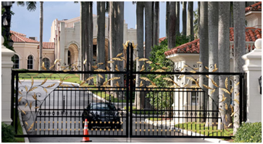 Front Gate of President Trump's Florida home